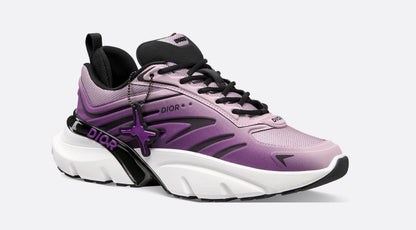 B44 Sneakers